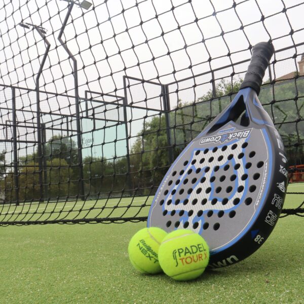 padel and 2 balls