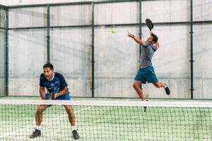 Untitled design (5) Padel playing strategies